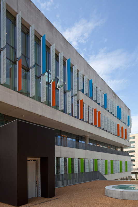 Oerestad-Gymnasium (Architektur: 3XN, 2007)